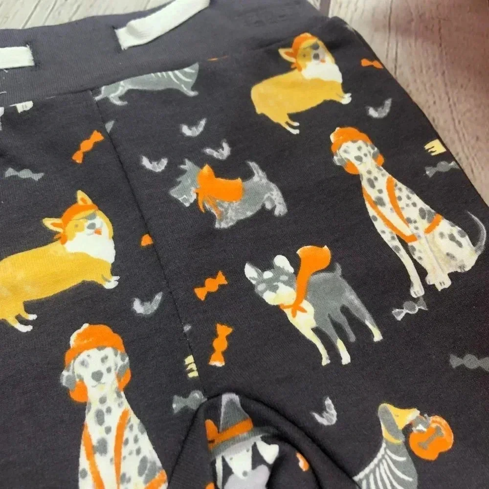 NWT Tommy Bahama set dogs in costume graphics bodysuit with cape joggers